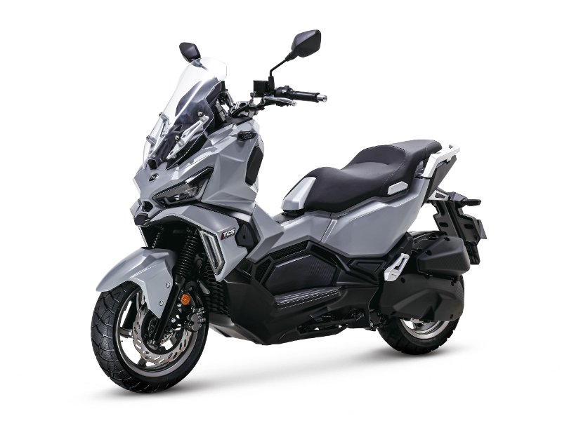 ADX 125 ABS E5+ 1