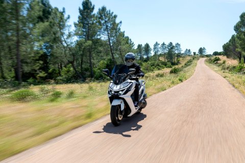 CRUISYM 400 ABS TCS E5+ 36