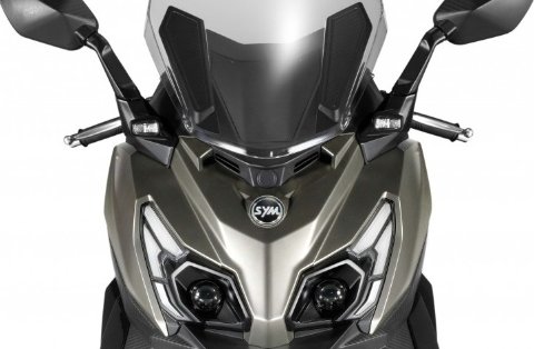 CRUISYM  300 ABS TCS E5+ 1