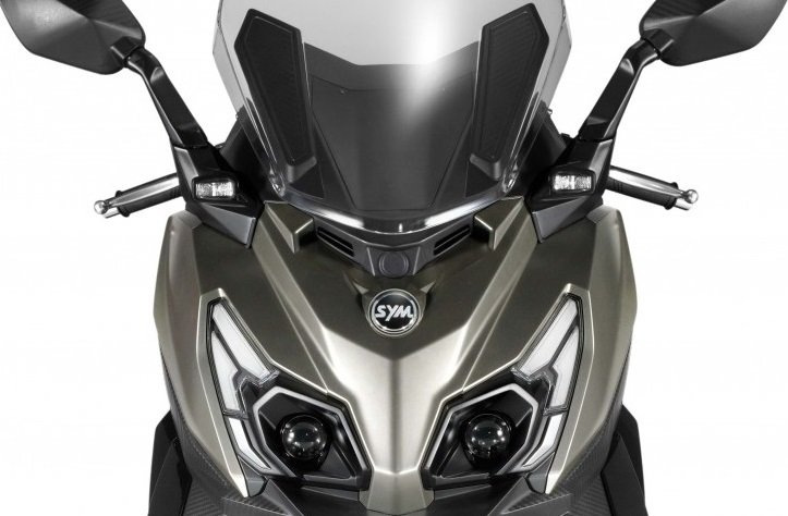 CRUISYM  300 ABS TCS E5+ 1