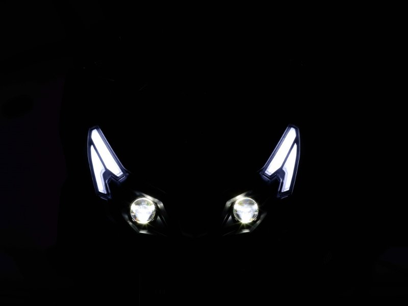 CRUISYM  300 ABS TCS E5+ 2