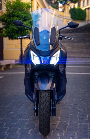 JOYRIDE 300 LC ABS E5 4