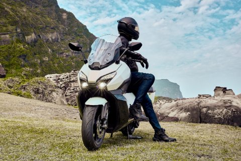 TTBLT  ABS TCS E5+ 4