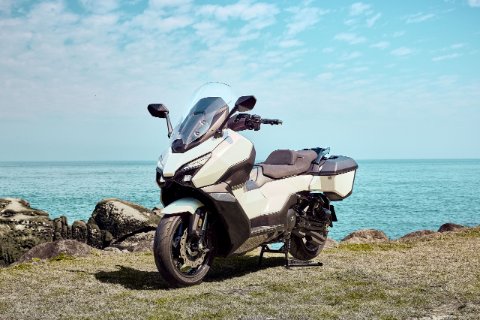 TTBLT  ABS TCS E5+ 6