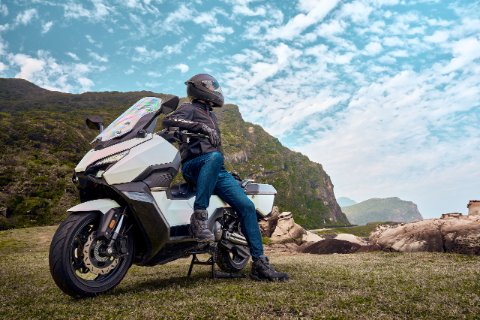 TTBLT  ABS TCS E5+ 9